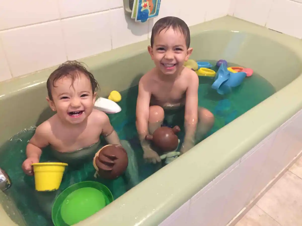 inscription e3de7af96f21a212e20f28cdcce2d6006c5bf9578ef17654fdd1ed98000fc04ei0