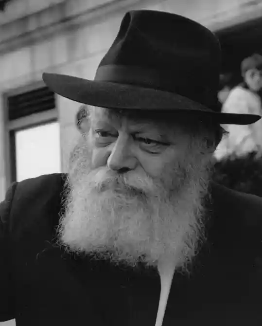 inscription ee6fd00e9c8f8bda550db32dc96ab723026247b976f9424c328387a35b7b29f0i0